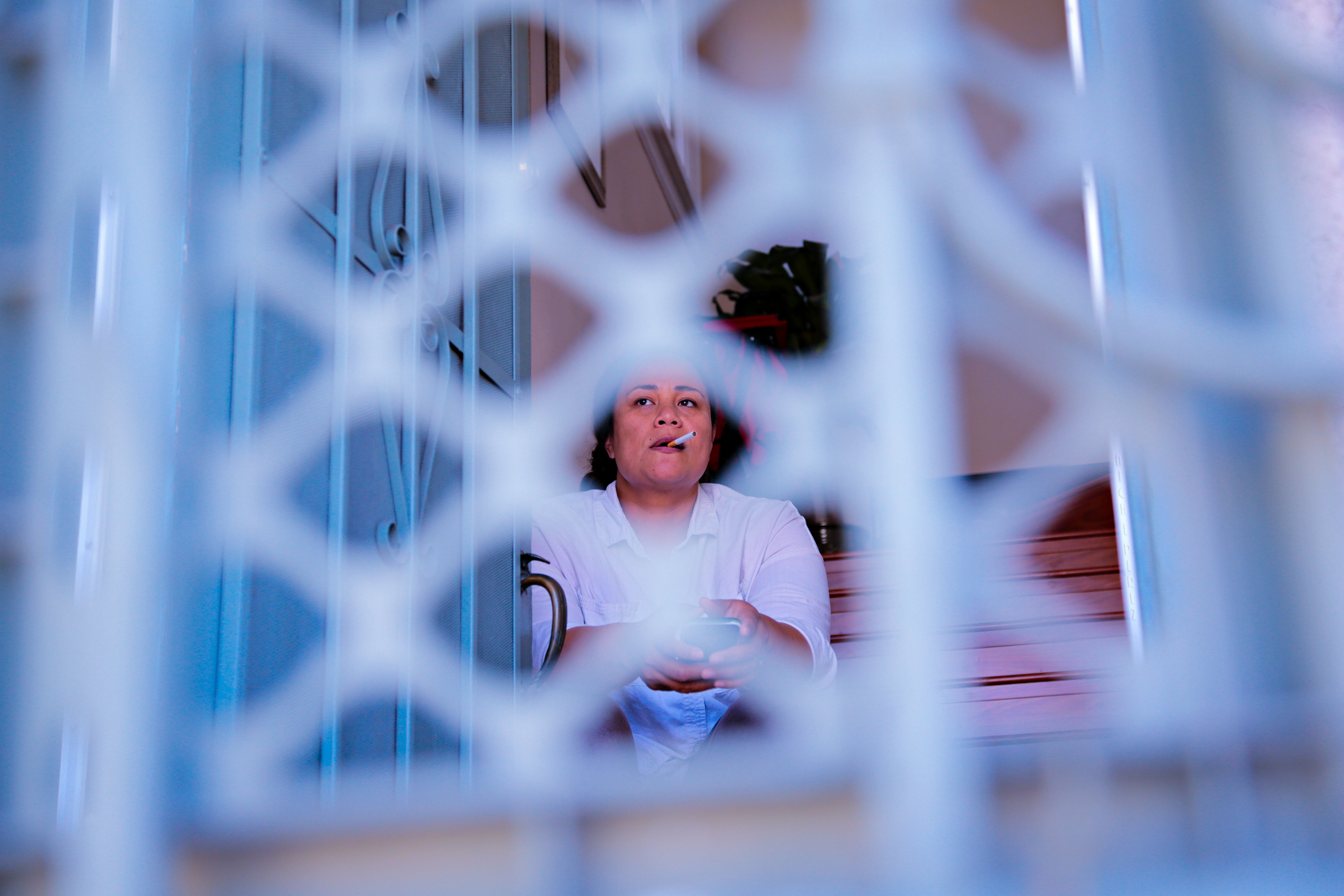 The pensive look from Sisa Grey,  BTS of "Pōuri" 