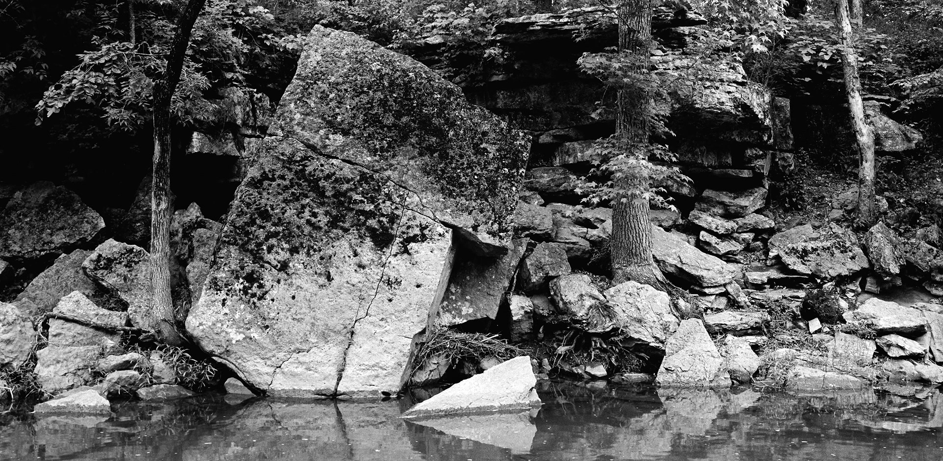 Devils Den #18 : Arkansas, May 2000