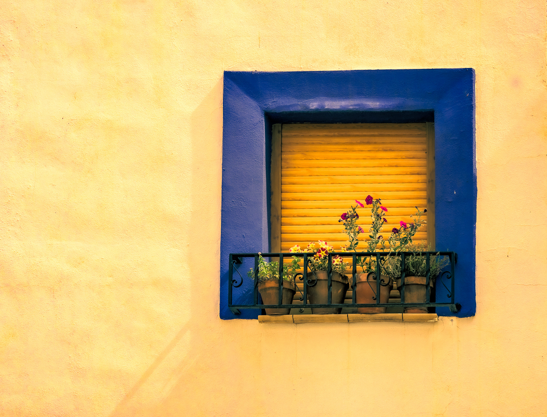 Spanish Window