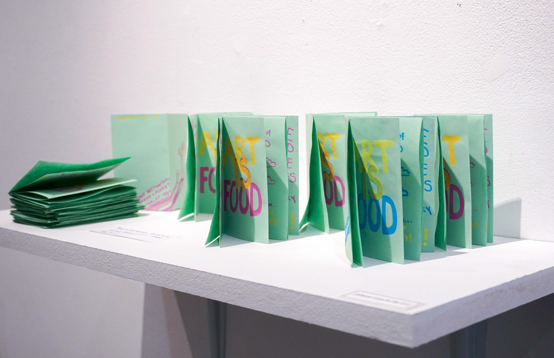 screenprinted zines by Hannah Bashkow