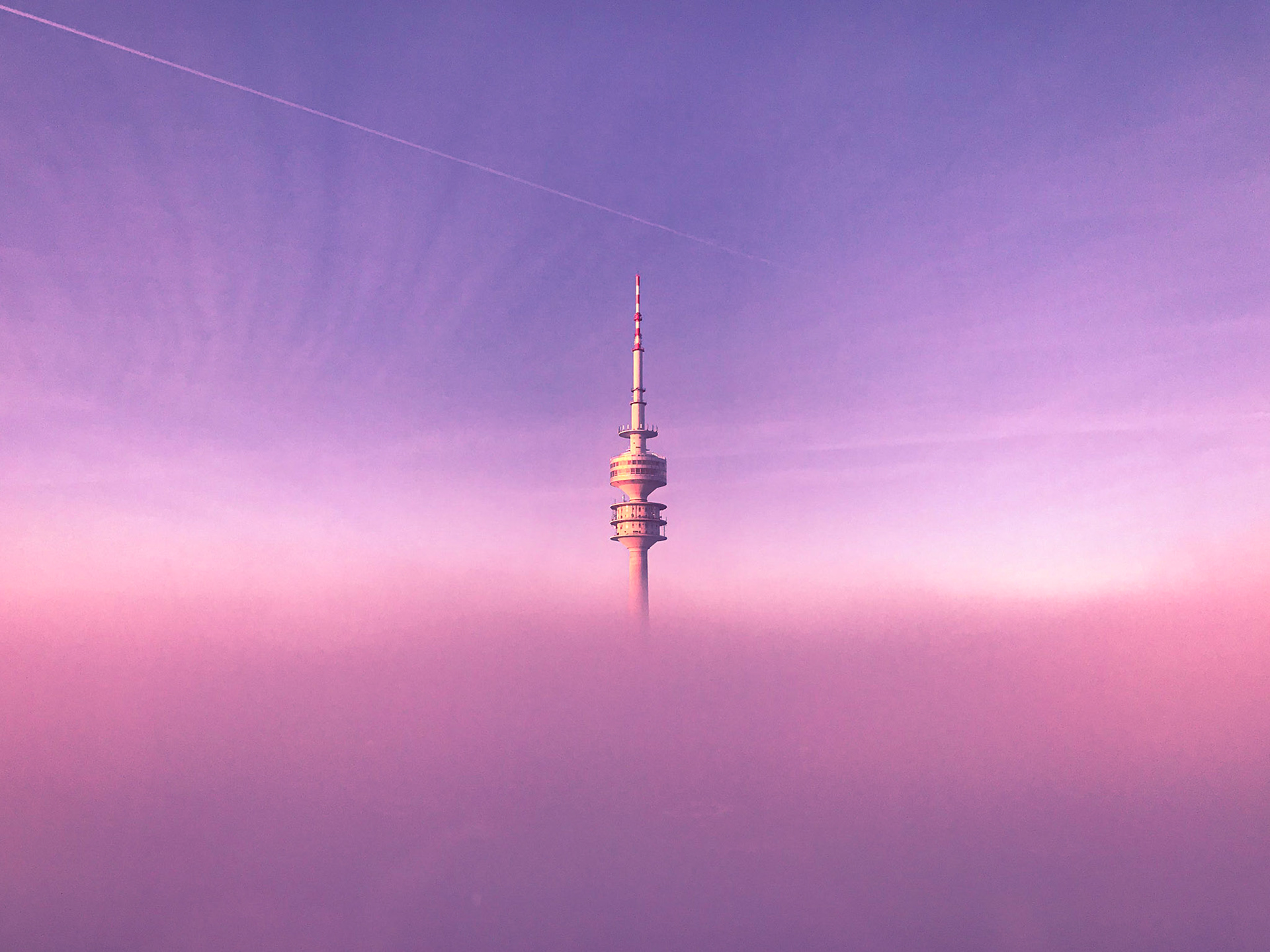 fog over Munich - 1/710 Sek. bei ƒ / 1,8 - ISO 20 - 28 mm