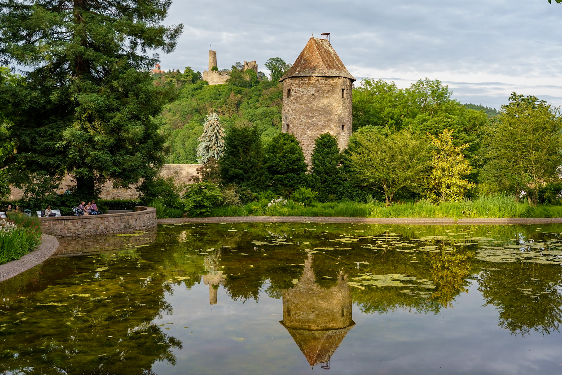 green mirror - 1/125 Sek. bei ƒ / 6,3 - ISO 200 - 36 mm