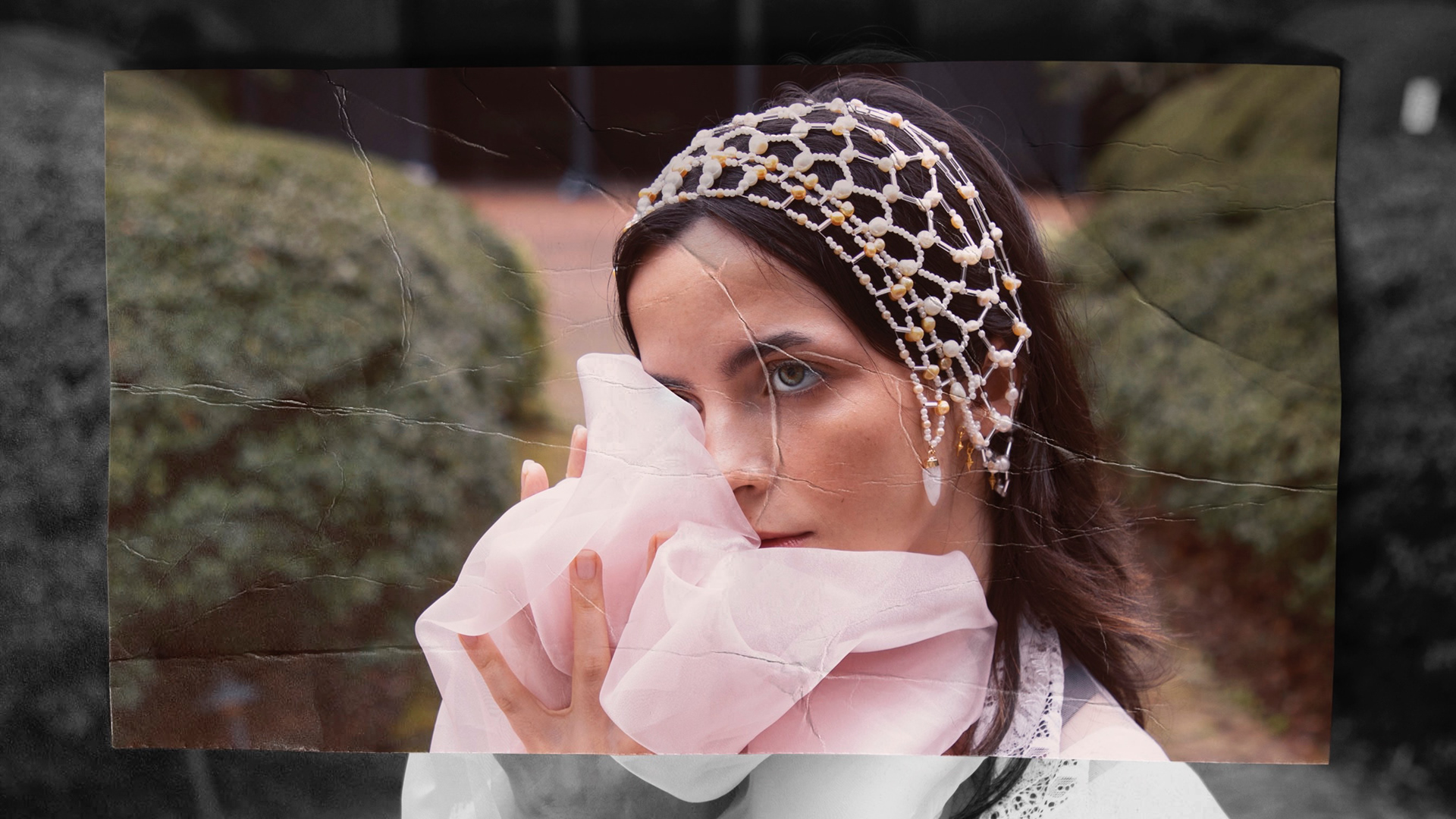 "the vintage snood"