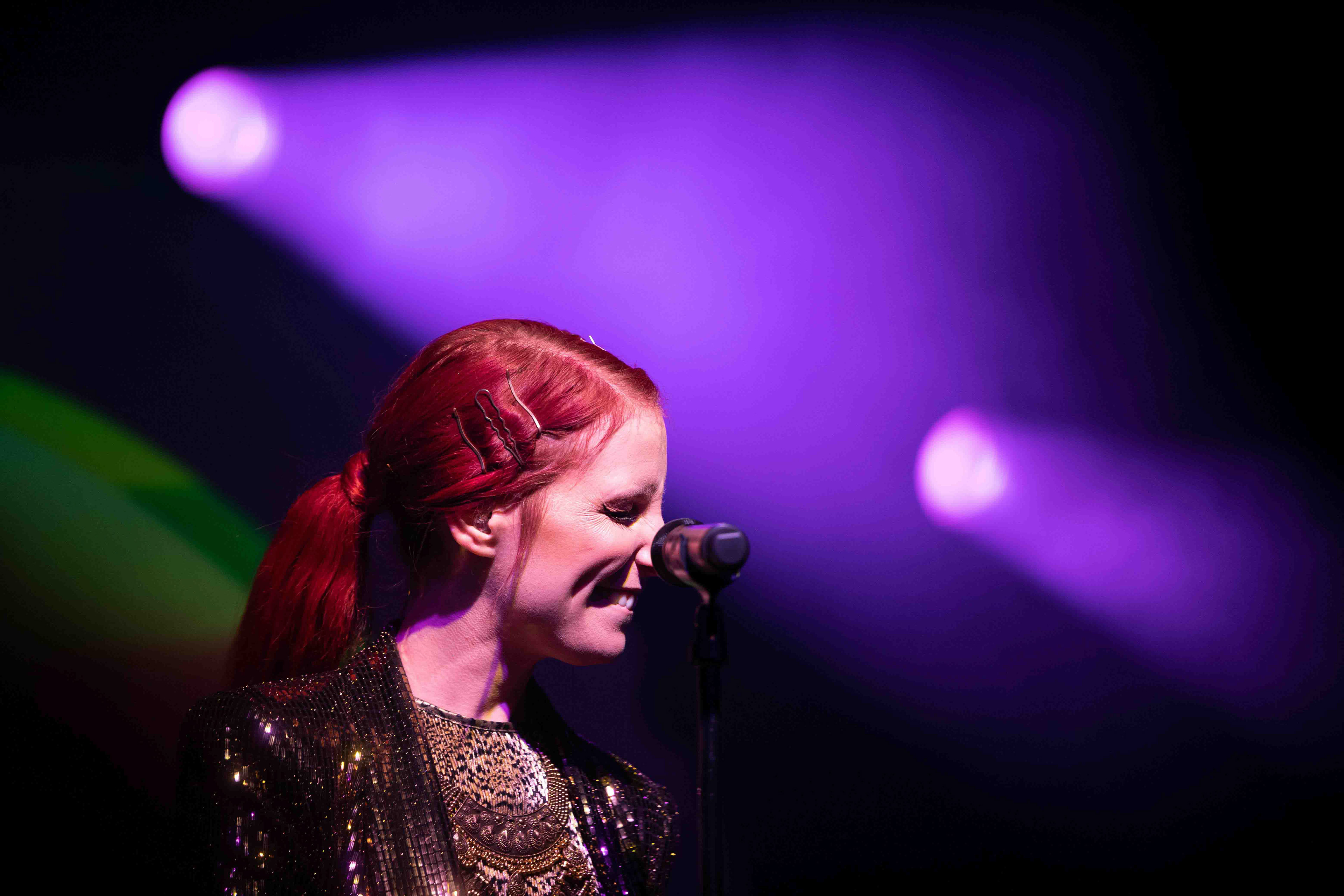 AMBER NAVRAN (MOONCHILD)
