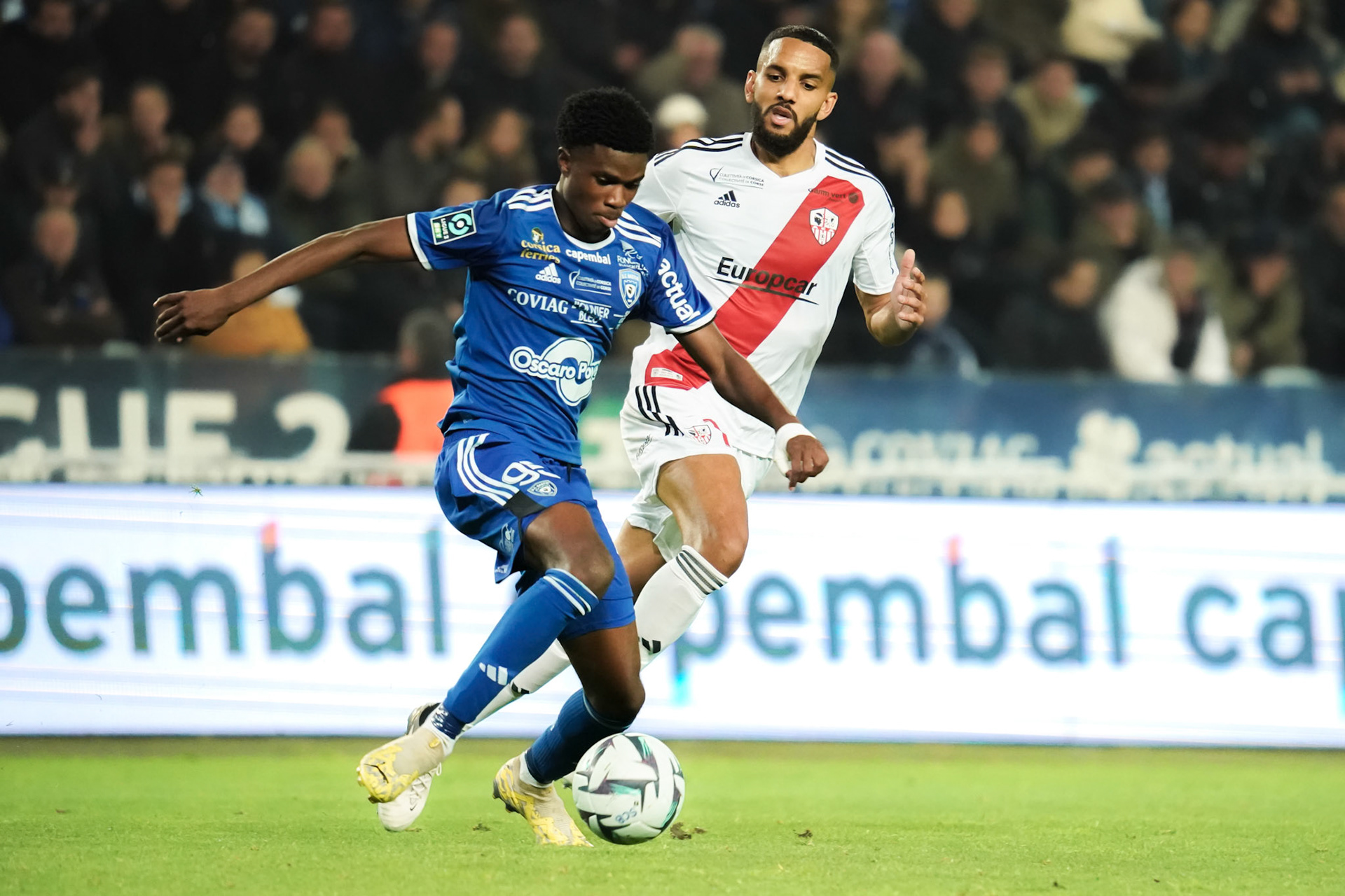 BASTIA. CORSE. LE LUNDI 5 FEVRIER 2024.En ligue 2 BKT dans le derby de la corse Bastia a domine Ajaccio un but a zero grace a un but de Migouel Alfarela devant plus de 14000 spectateurs. Le groupe l Arcugi a anime l avant match pendant que le president de Bastia Claude Ferrandi et le president d Ajaccio Daniele Bufano étaient sur le plateau de France 3 Corse Via Stella.