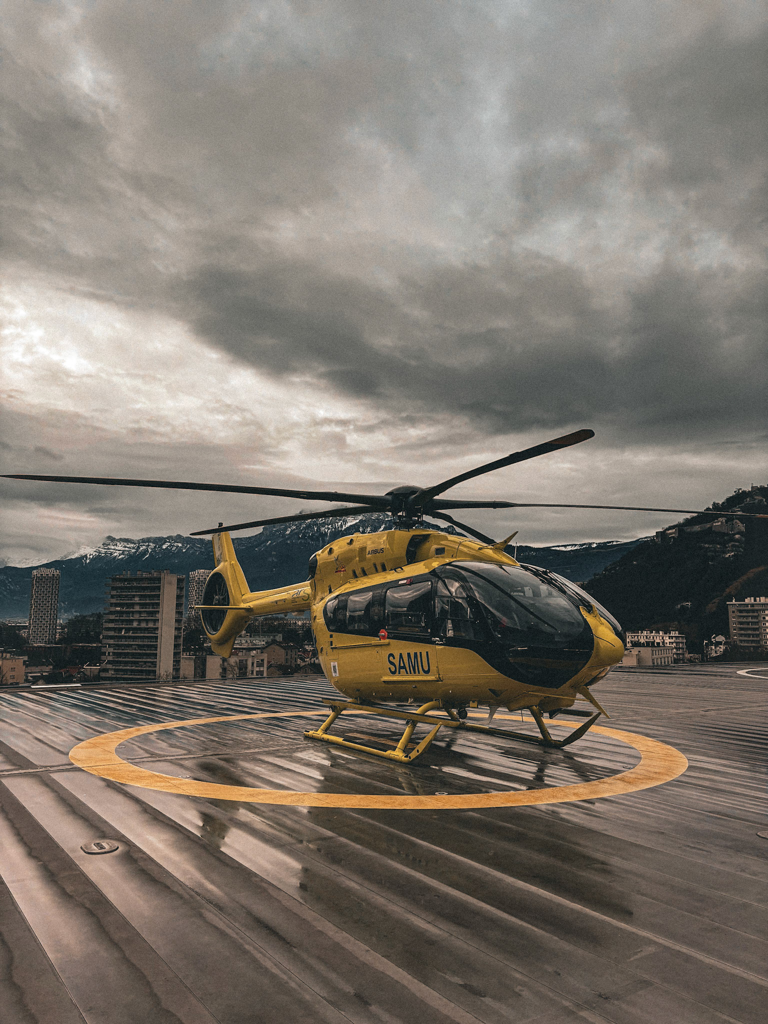 Hélicoptère du SAMU 38