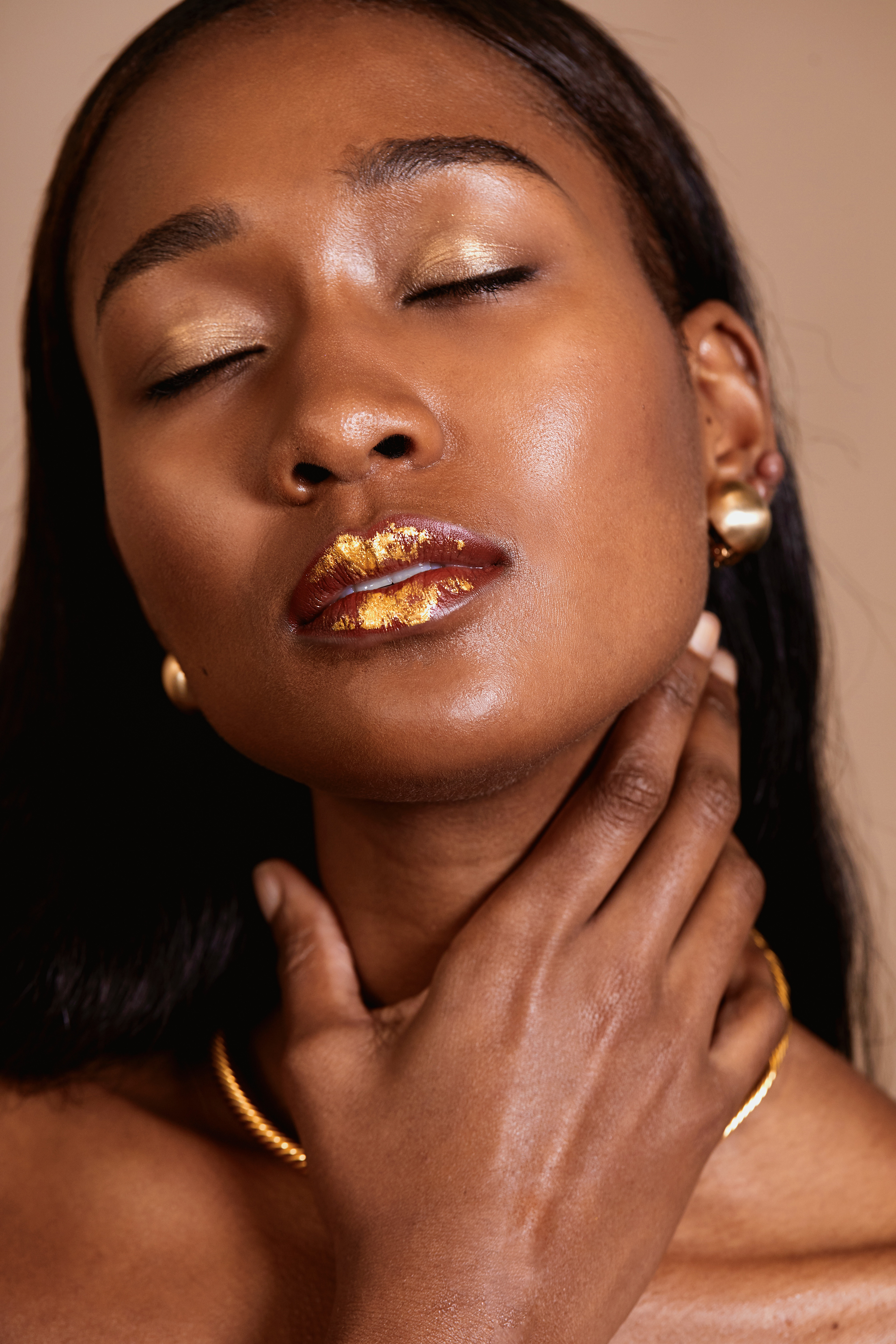 Photographer Ilaria Primerano; Stylist Stela Plaka; Muah Giulia Antonioli