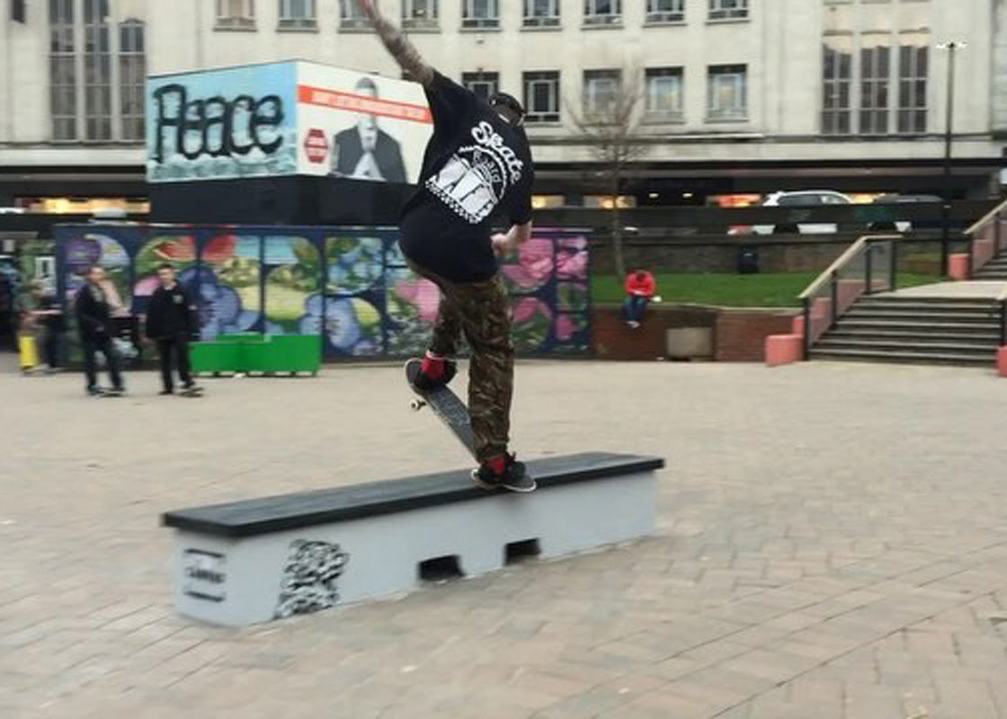 Josh Arnott Nose Blunt. Screen grab from the net : )