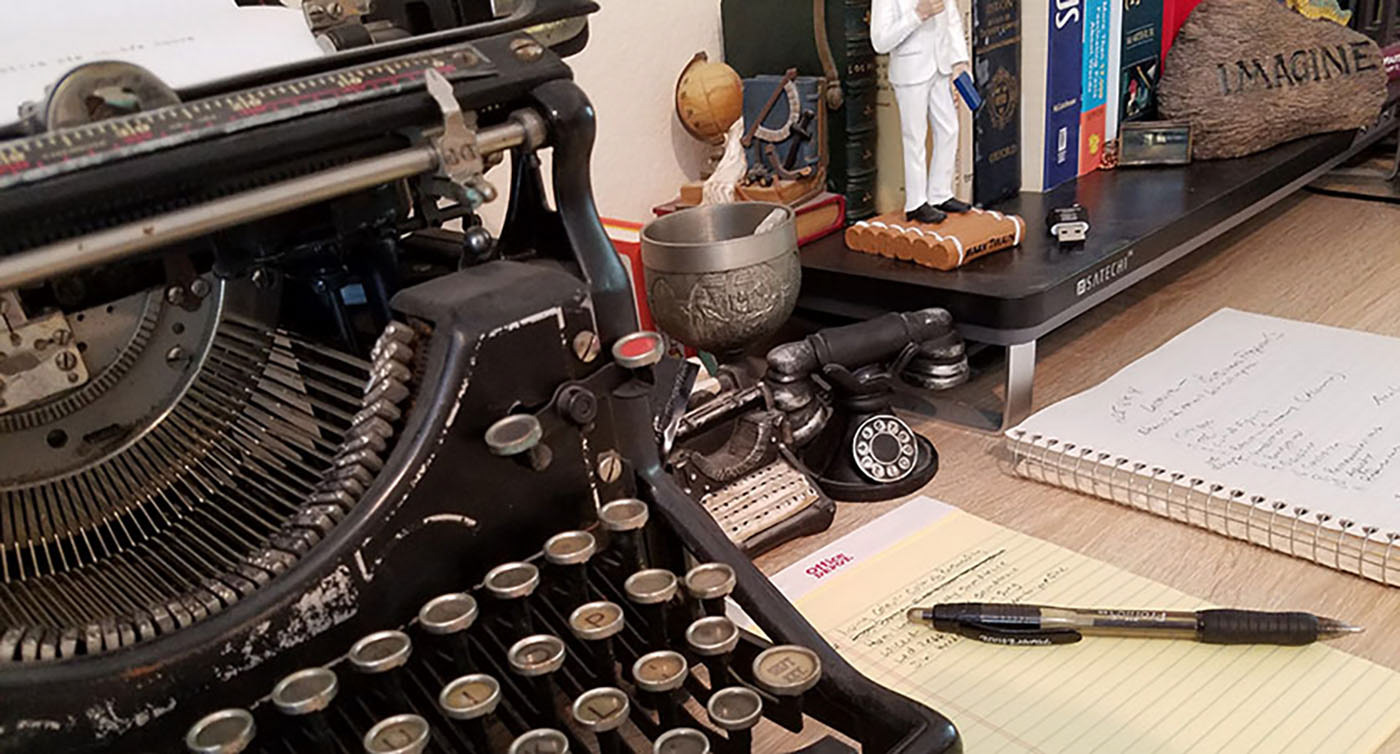 Scott Rhoades writer web site