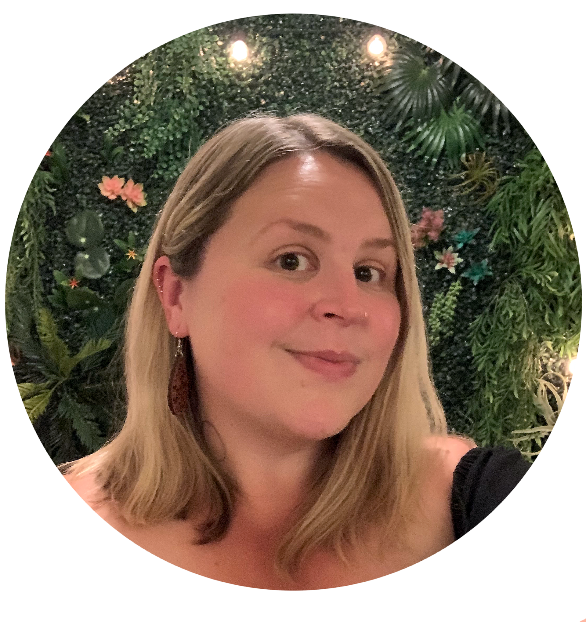 Photo of Paula Alvey