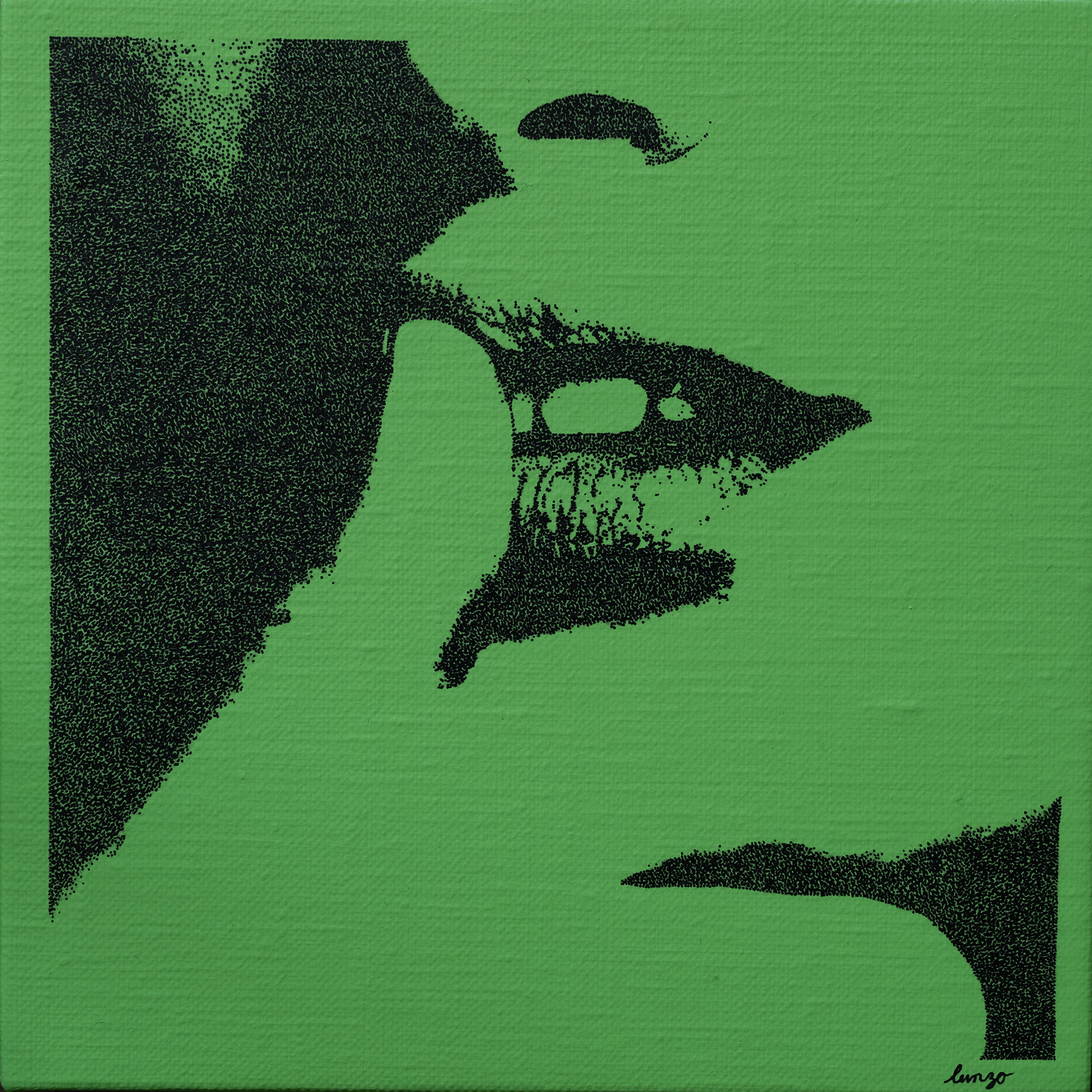 唇にそっと親指をあてる