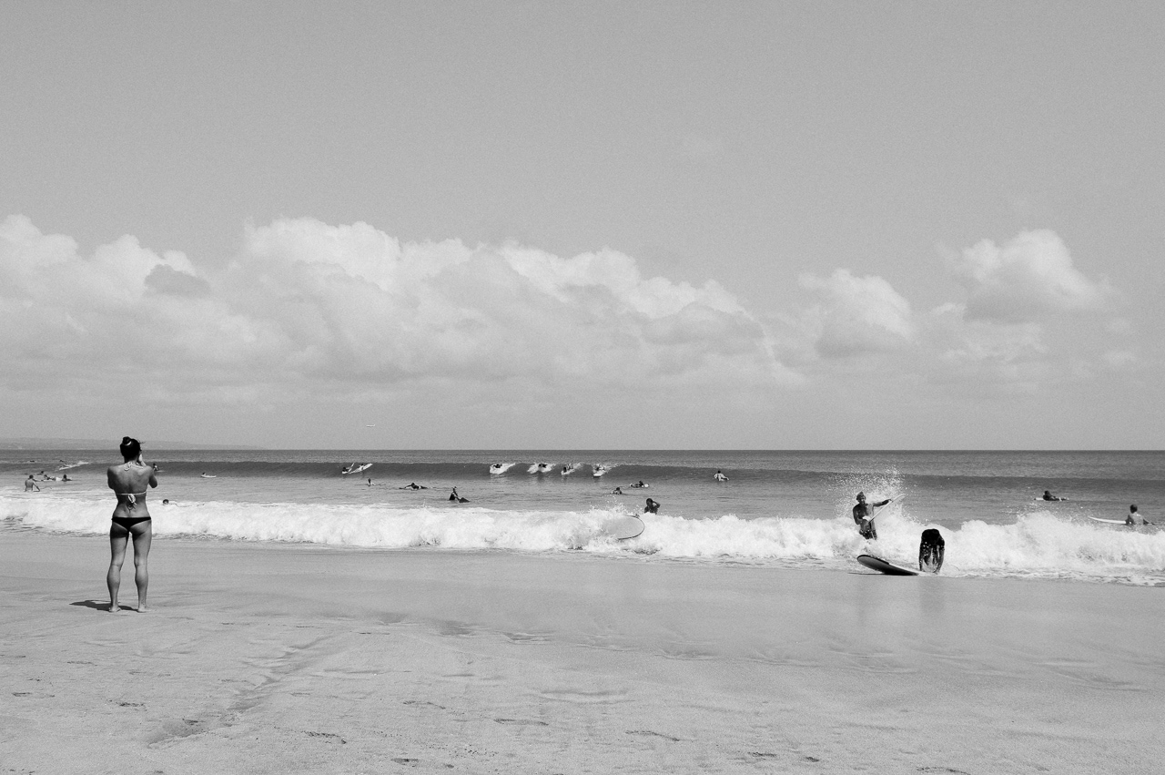 Surf class. Kuta, 2014.