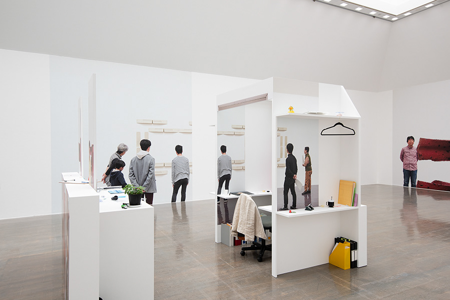 Emmanuelle Lainé, Exhibition view at Art Tower Mito (Japan)