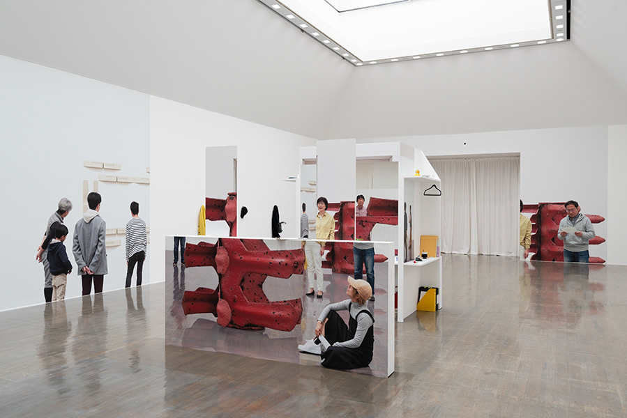 Emmanuelle Lainé, Exhibition view at Art Tower Mito (Japan)