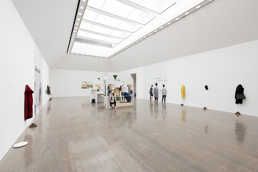 Emmanuelle Lainé, Exhibition view at Art Tower Mito (Japan)
