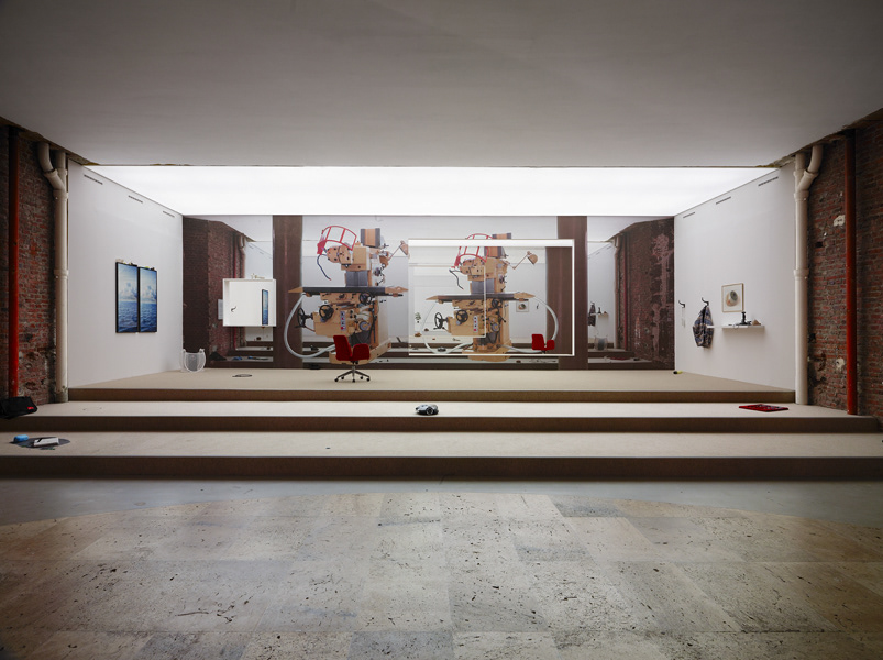 Emmanuelle Lainé, Palais de Tokyo, exhibition view 2017, Credit: André Morin
