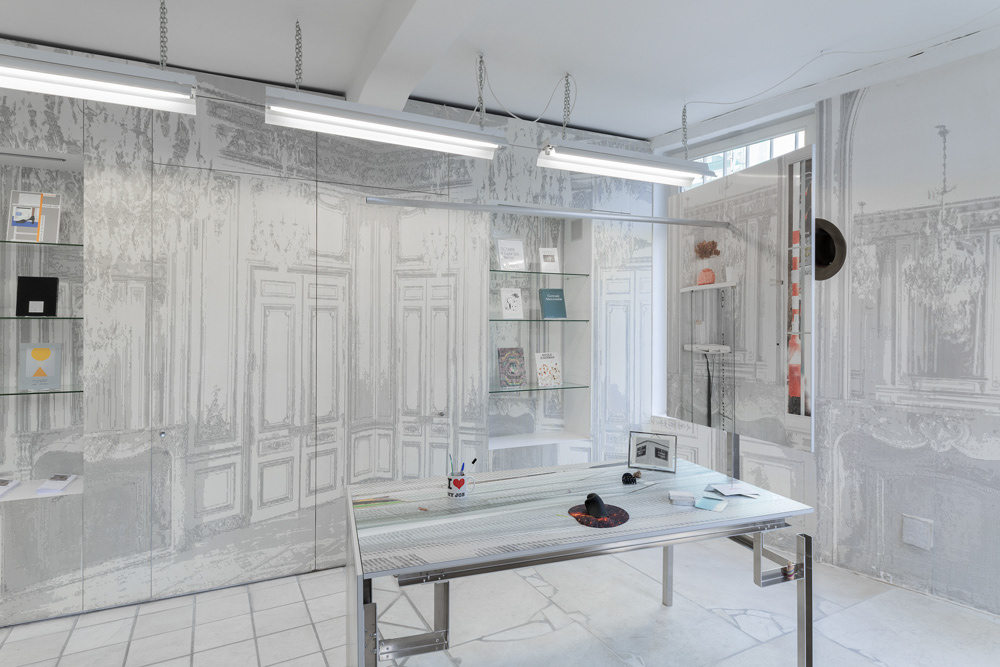 Emmanuelle Lainé, Exhibition view at Saint-Martin Bookshop Brussels.