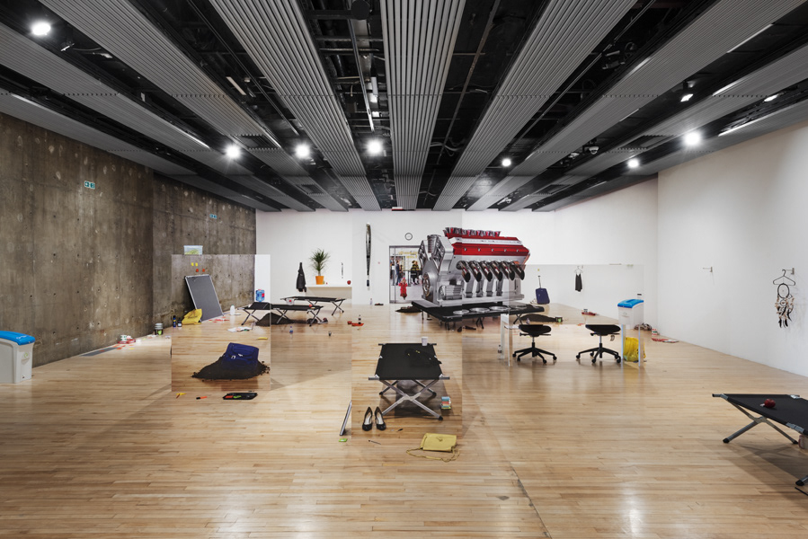 Emmanuelle Lainé, "Learn the Rules Like a Pro, So You Can Break Them Like an Artist!", Hayward gallery, exhibition view, credit: Thierry Bal