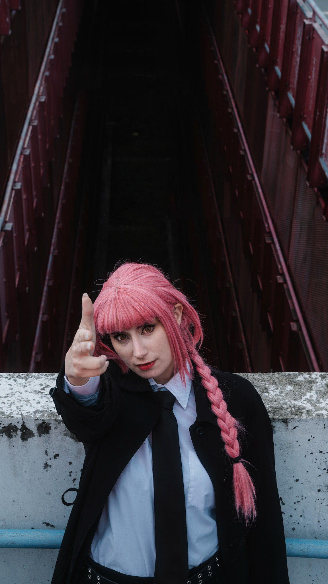 Shot by nvnmediajpg (alycas_cosplay as Makima)