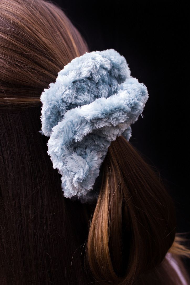 9 - Velvet (Light Blue) (sizes: jumbo)