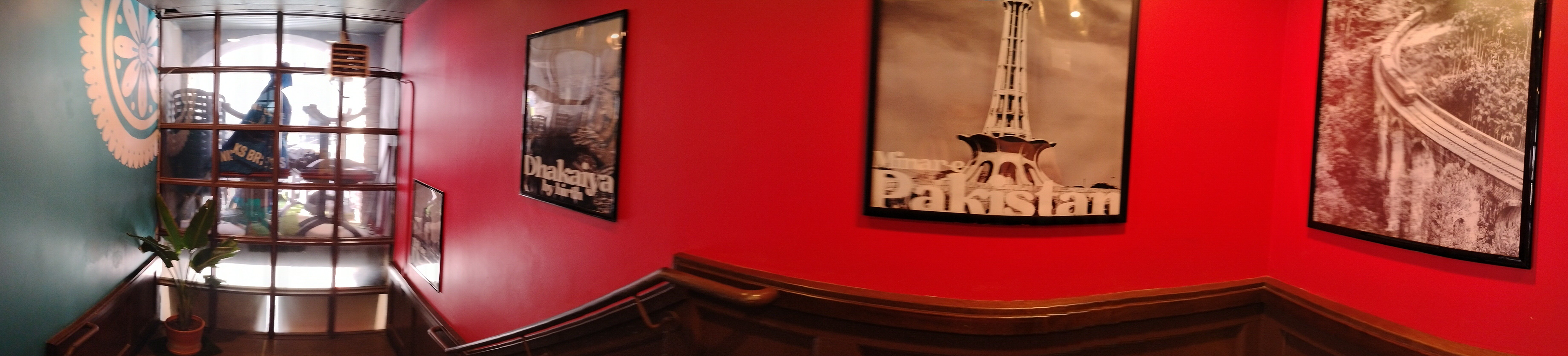Staircase decor