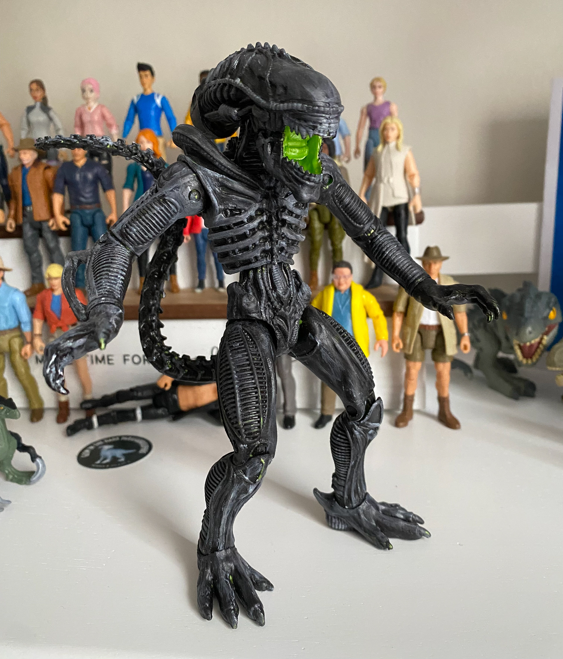 Repainted xenomorph