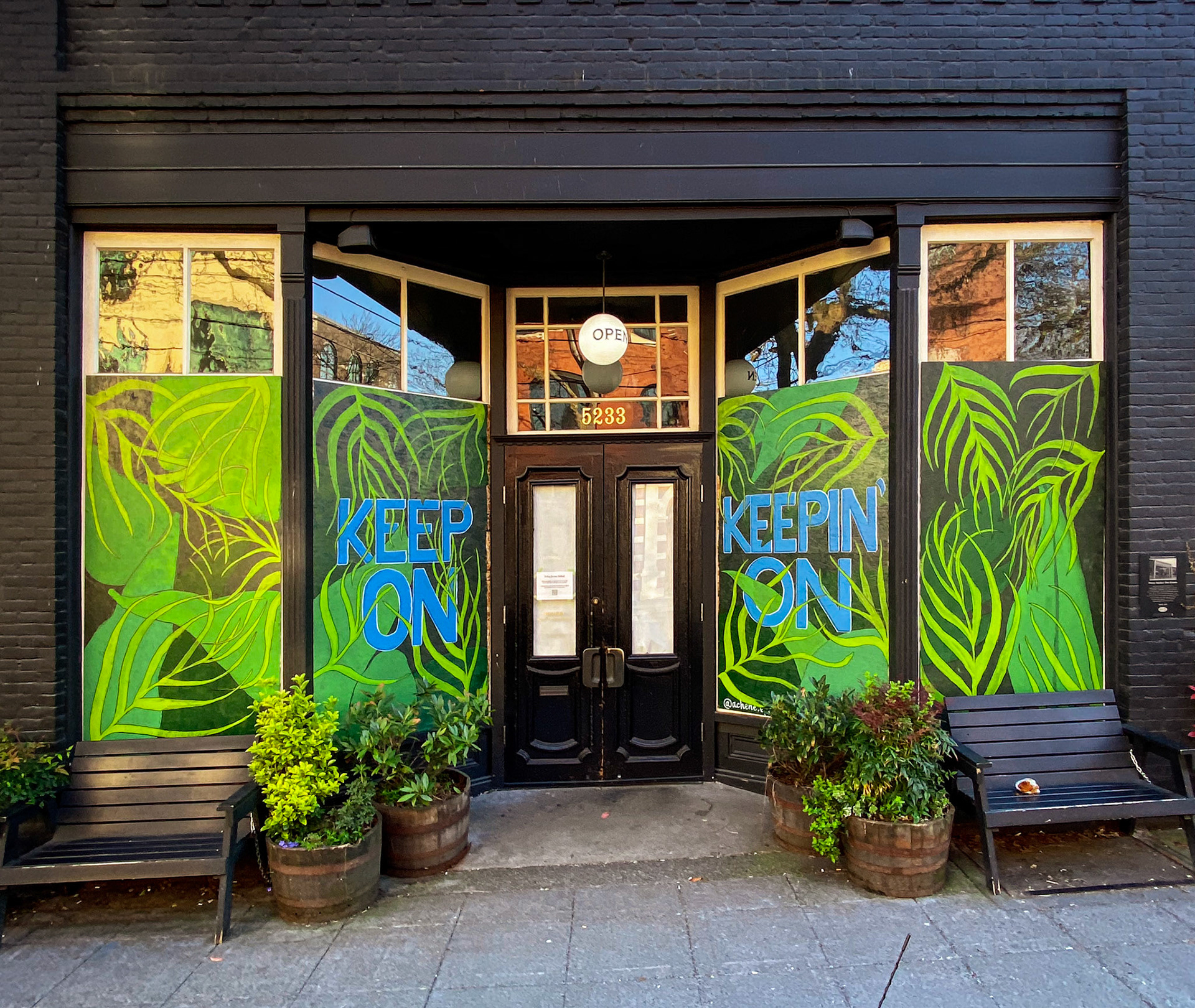 Percy's - Mural by @achene.eye