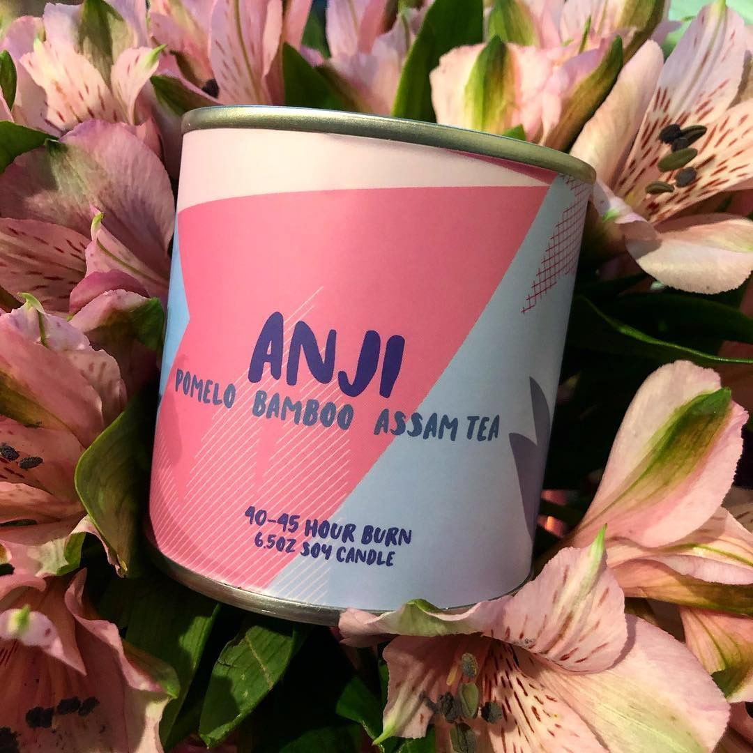 handpoured candles by Olliver Lifestyle