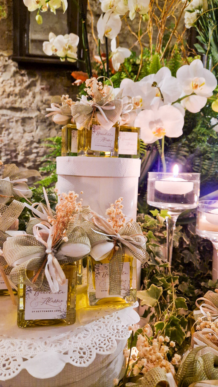 Creazione etichette per bomboniere