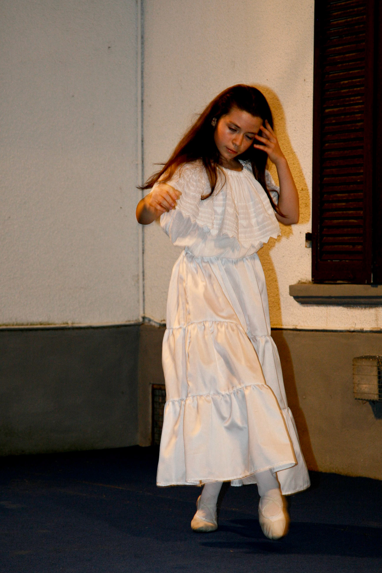 DANZA CLASSICA e MODERNA. Gabrialla Bertana.