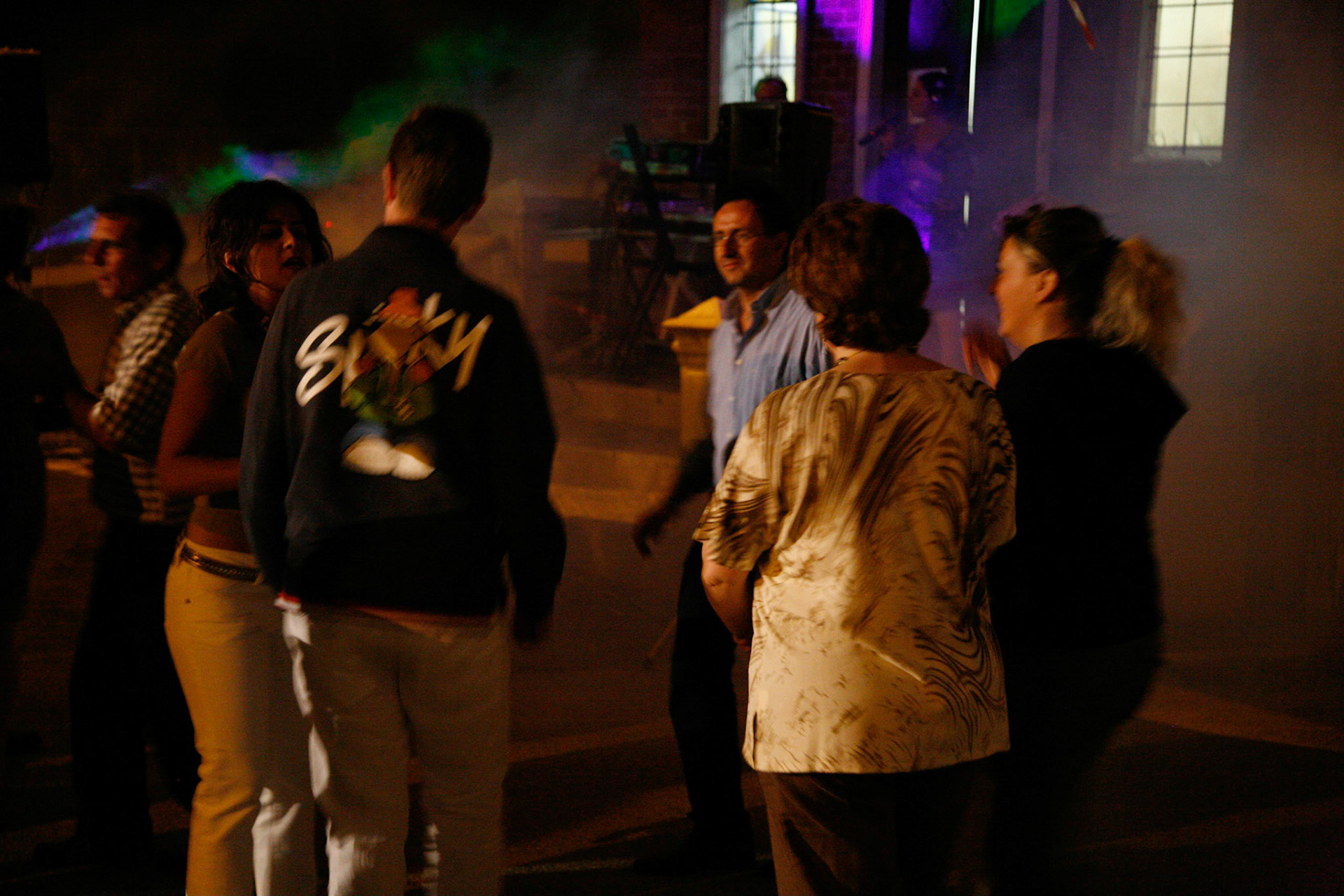 Si balla in plazza S. Rocco sotto le stelle con LARA E ANTONELLO