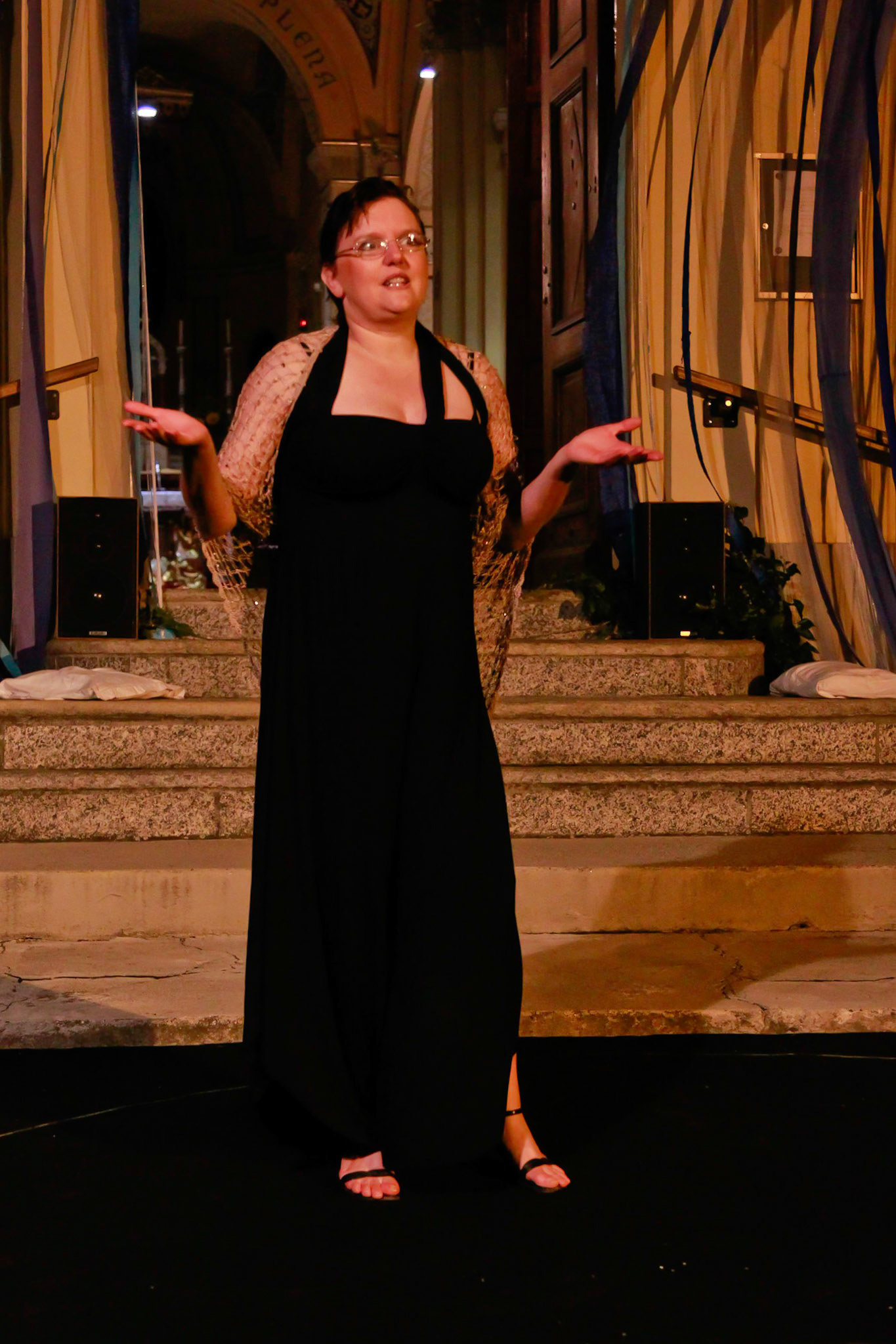 DANZA SOTTO LE STELLE con Gabriella Bertana e le Ragazze di Marmorito