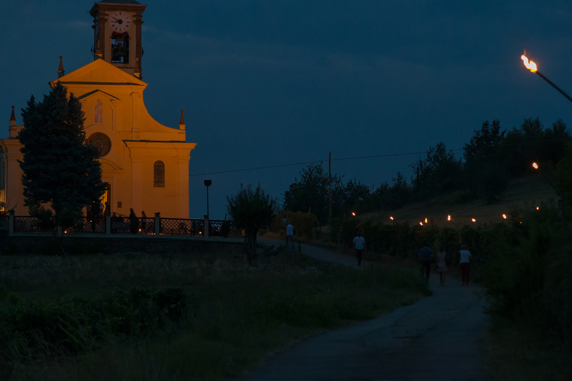 "... e lucean le stelle ..."