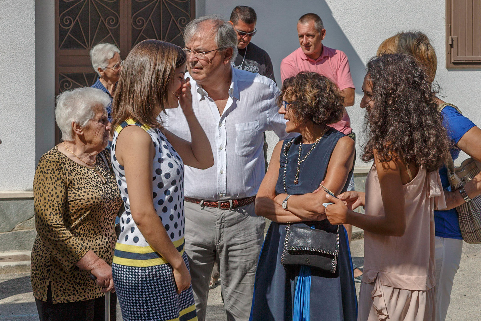 Tradizionale "Corso Del Carro" per le vie del paese accompagnati dalla banda musicale "L' Ardita"