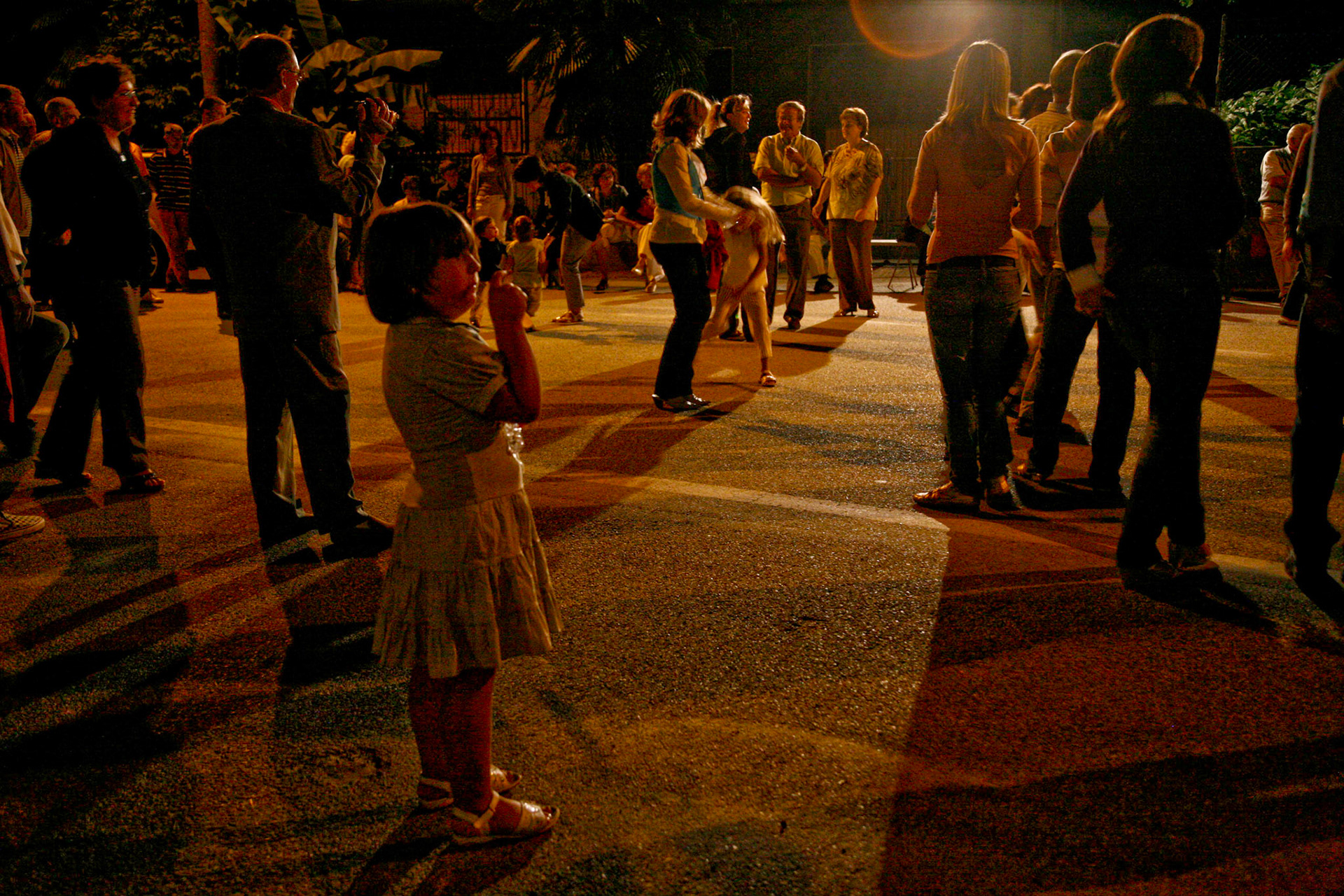 Si balla in plazza S. Rocco sotto le stelle con LARA E ANTONELLO