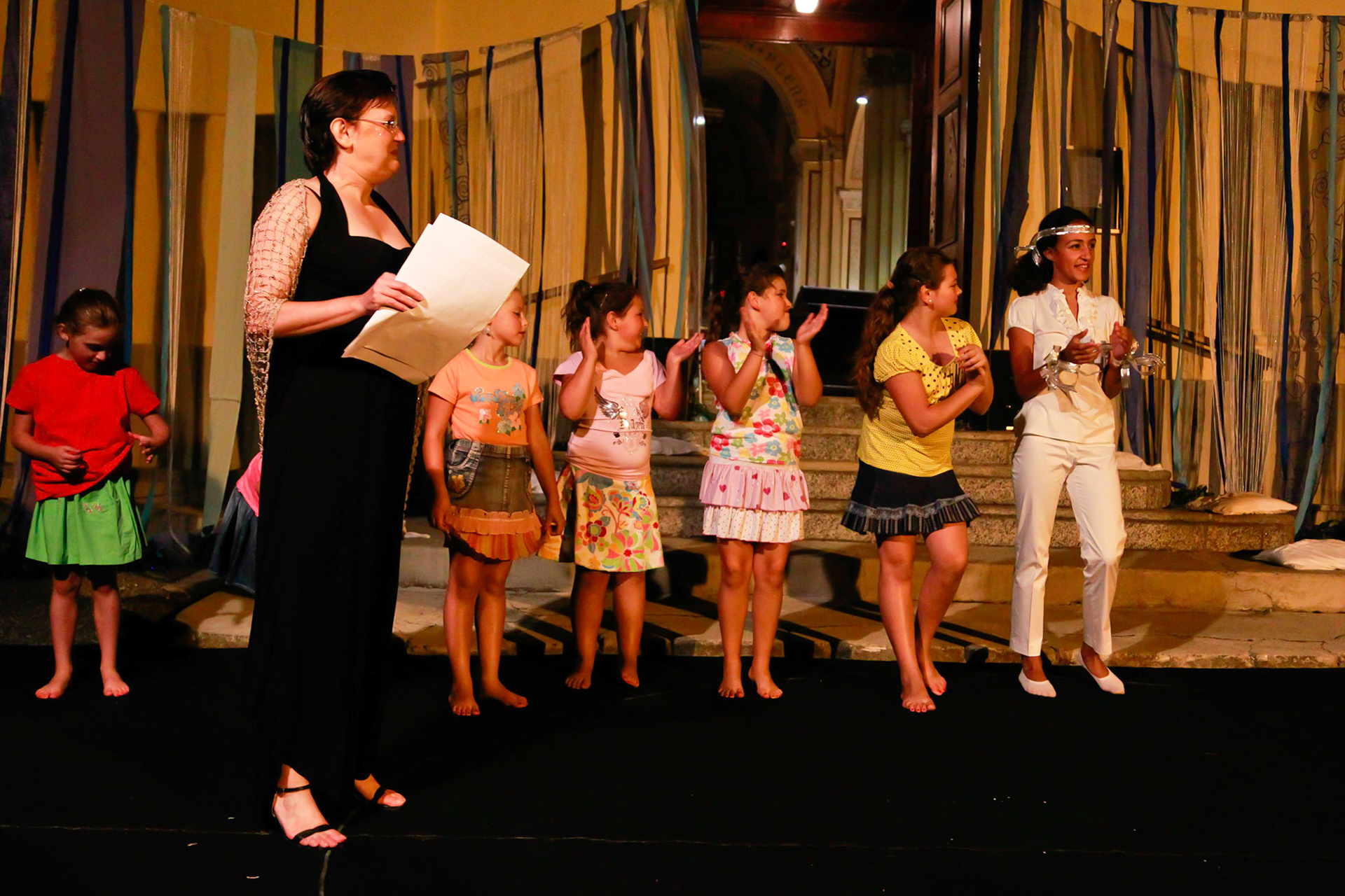 DANZA SOTTO LE STELLE con Gabriella Bertana e le Ragazze di Marmorito