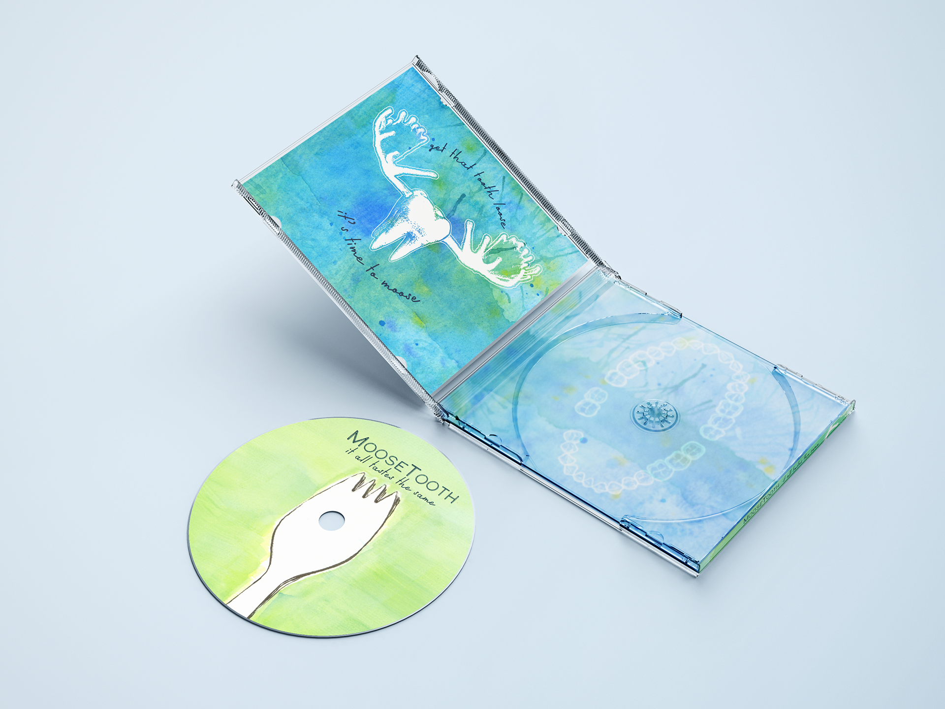 Open mockup to show art under the clear jewel case tray.