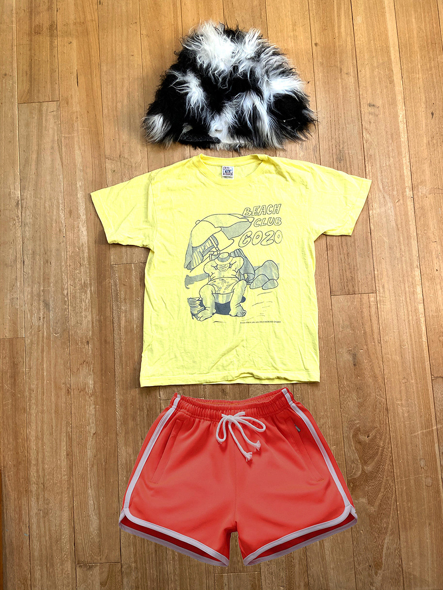 T-shirts is the important physical object that enables the viewer to take the act of taking the subject inside oneself