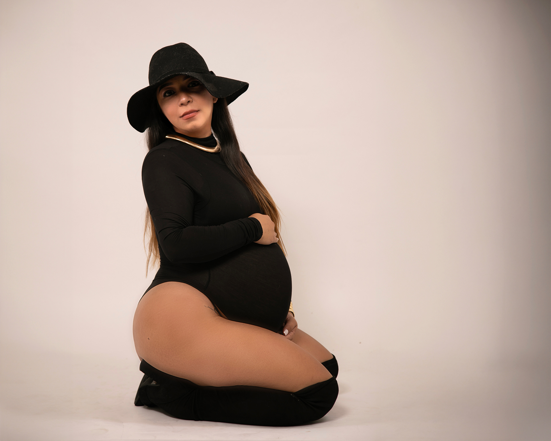 Black Long Sleeve Maternity w/ hat (Size M) $20