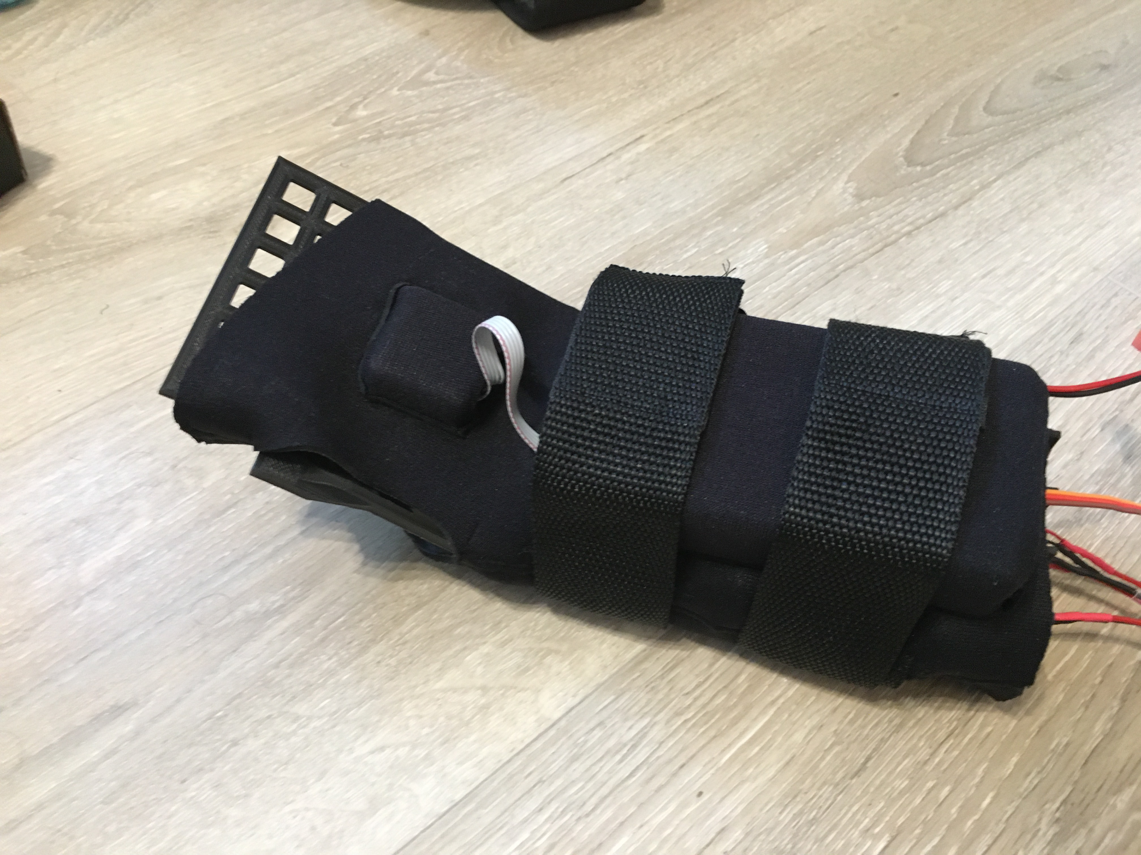 Device mounted for durability testing