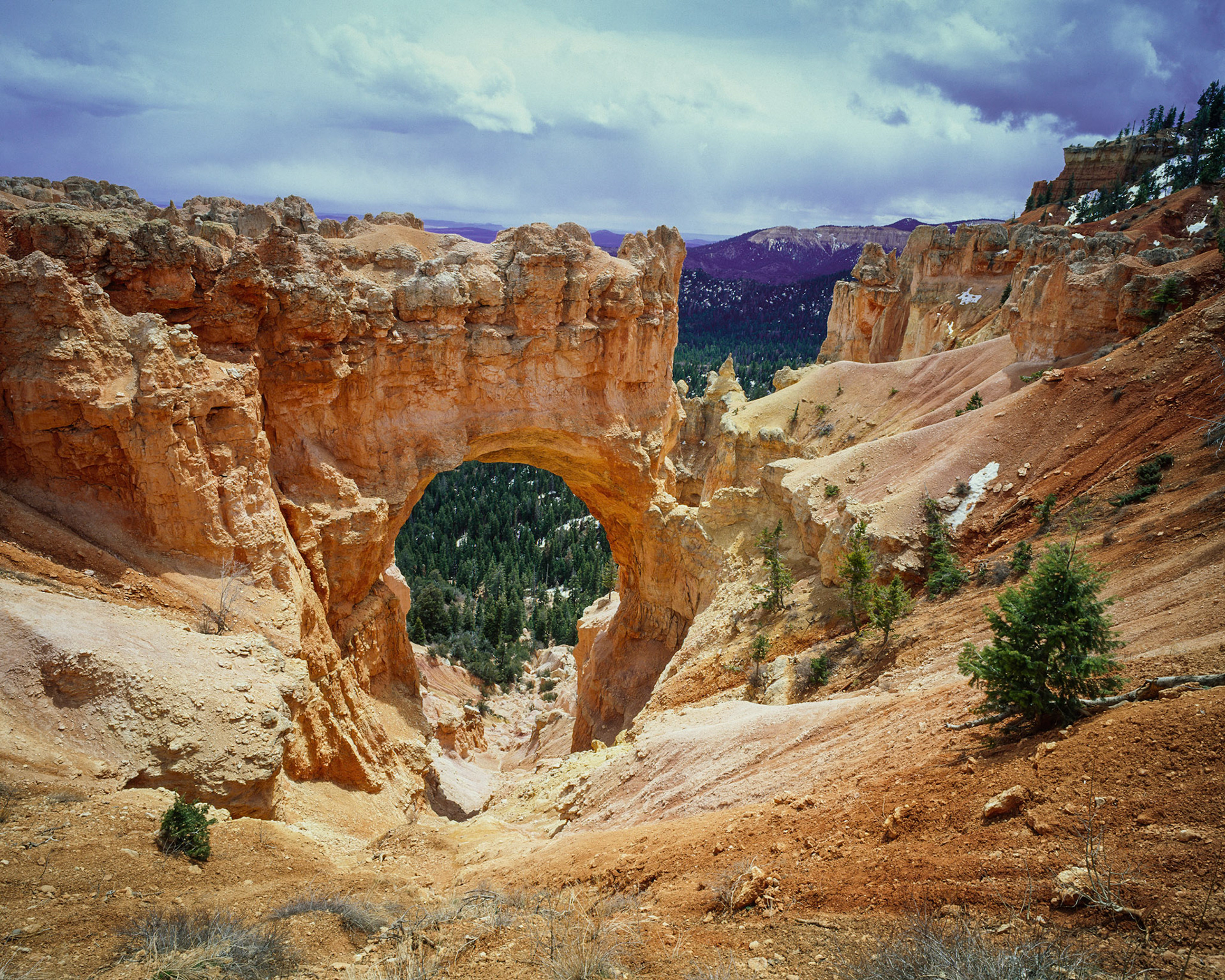 Natural Bridge, Bryce Canyon