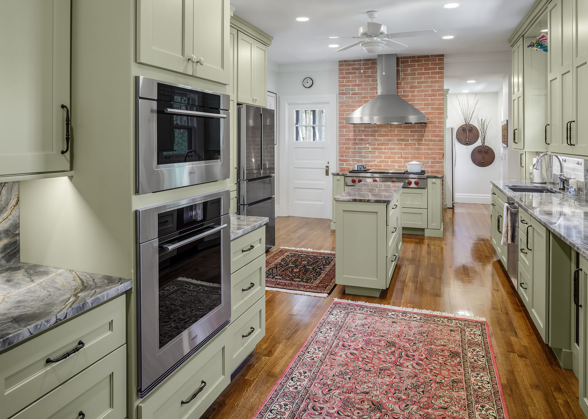 Interior photography of a luxury kitchen by interior photographer D'Arcy Leck
