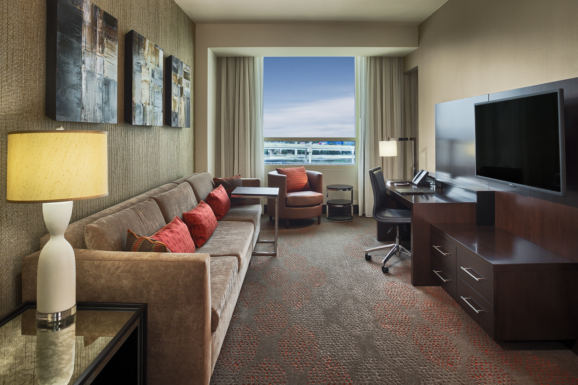 Hilton Granite Park Hotel Suite Parlor