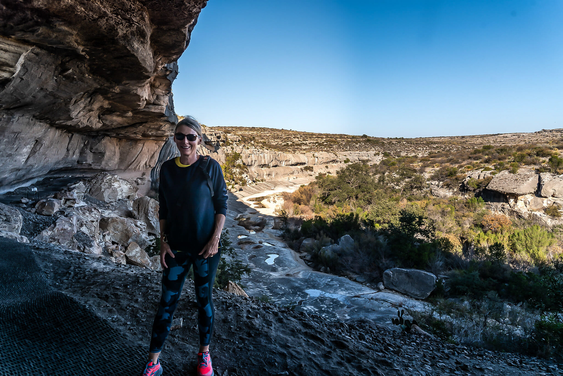 We did a organized hike to the Fate Bell rock shelter.