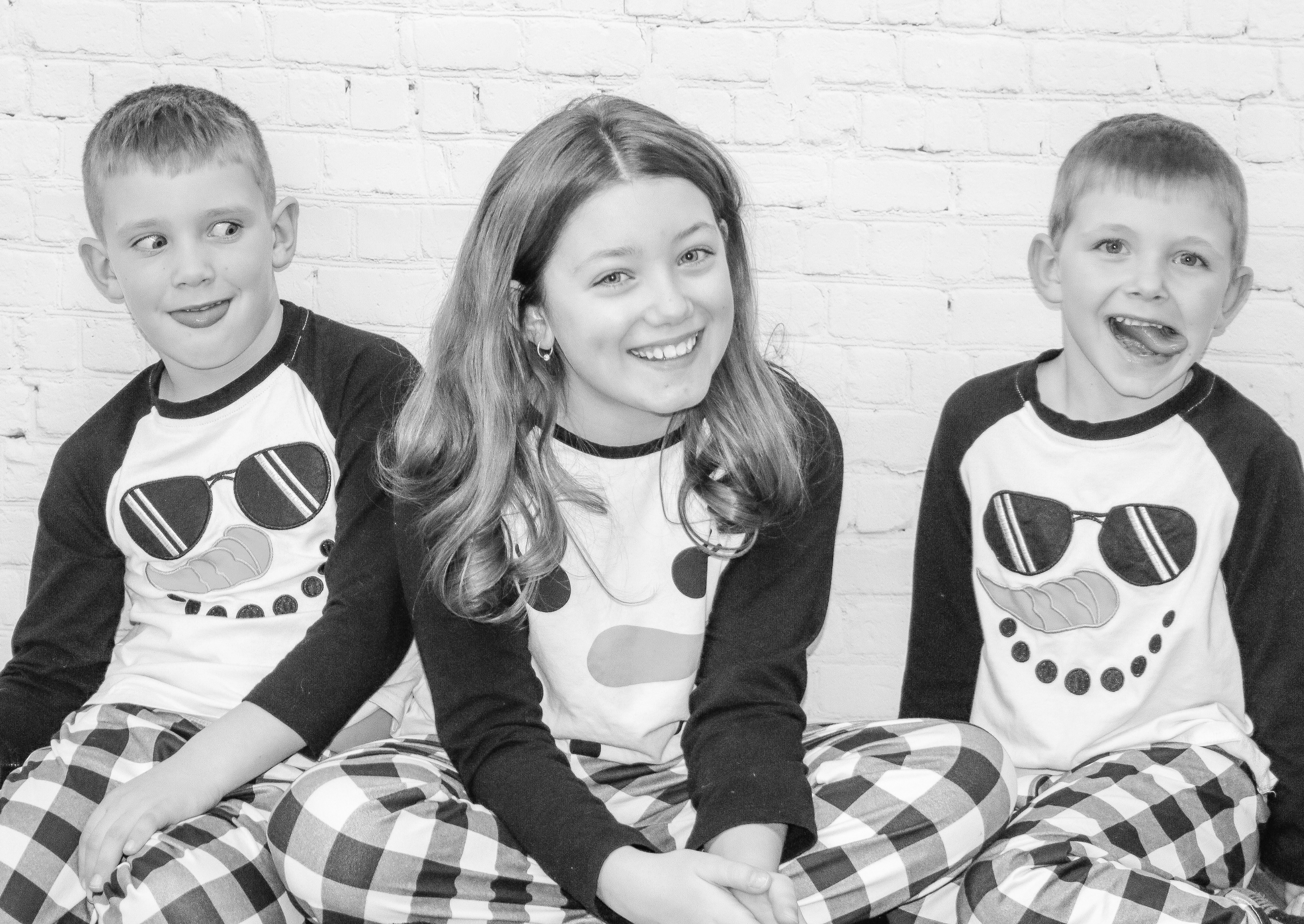Cousins Session, generational session, family session, black and white session, Michigan
