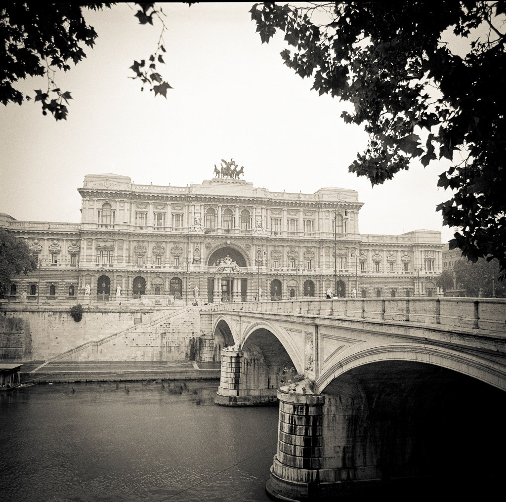 Tiber River, Rome, Italy 2005
