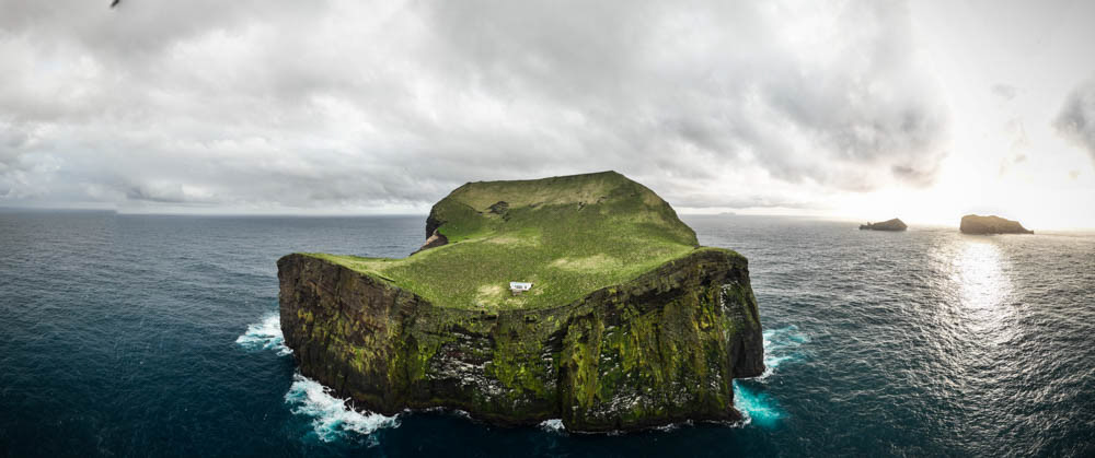 World's loneliest house, Vestmannaeyjar