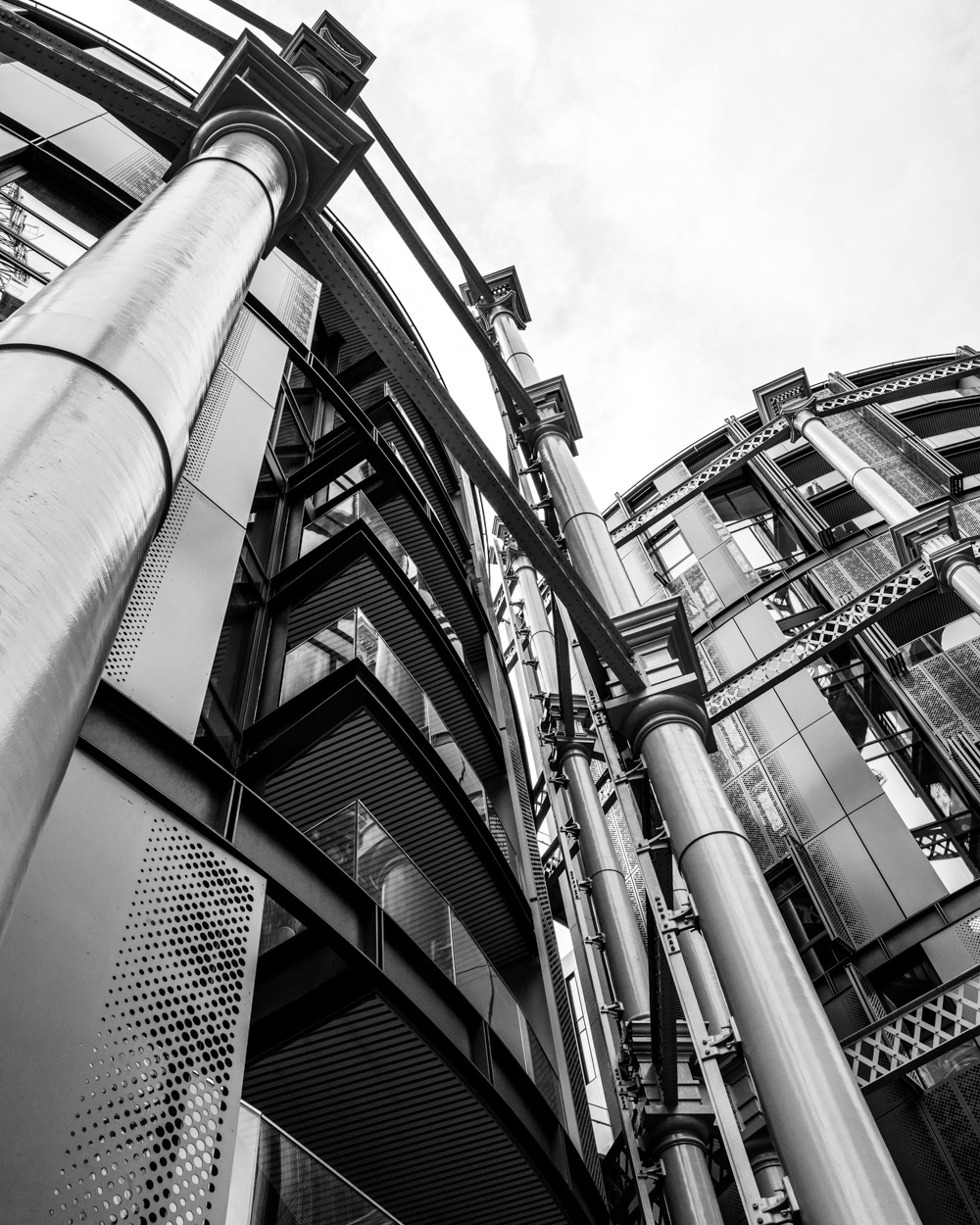 Gasholders London apartments within refurbished Grade II-listed, cast-iron gasholder frames. Image © Nik van Herpt