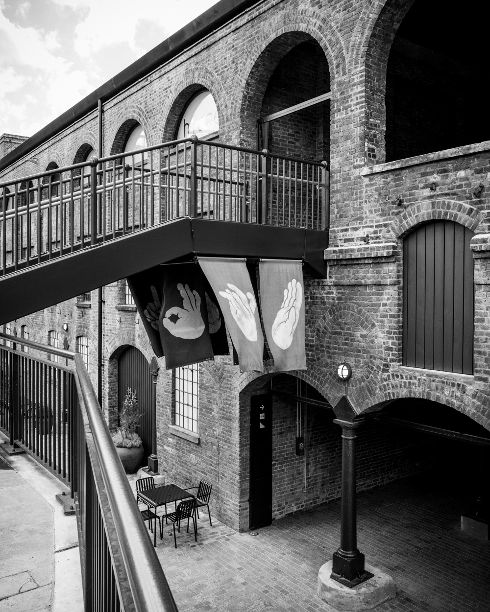 New stairway circulation outside the arcade sheds, Coal Drops Yard. Image © Nik van Herpt