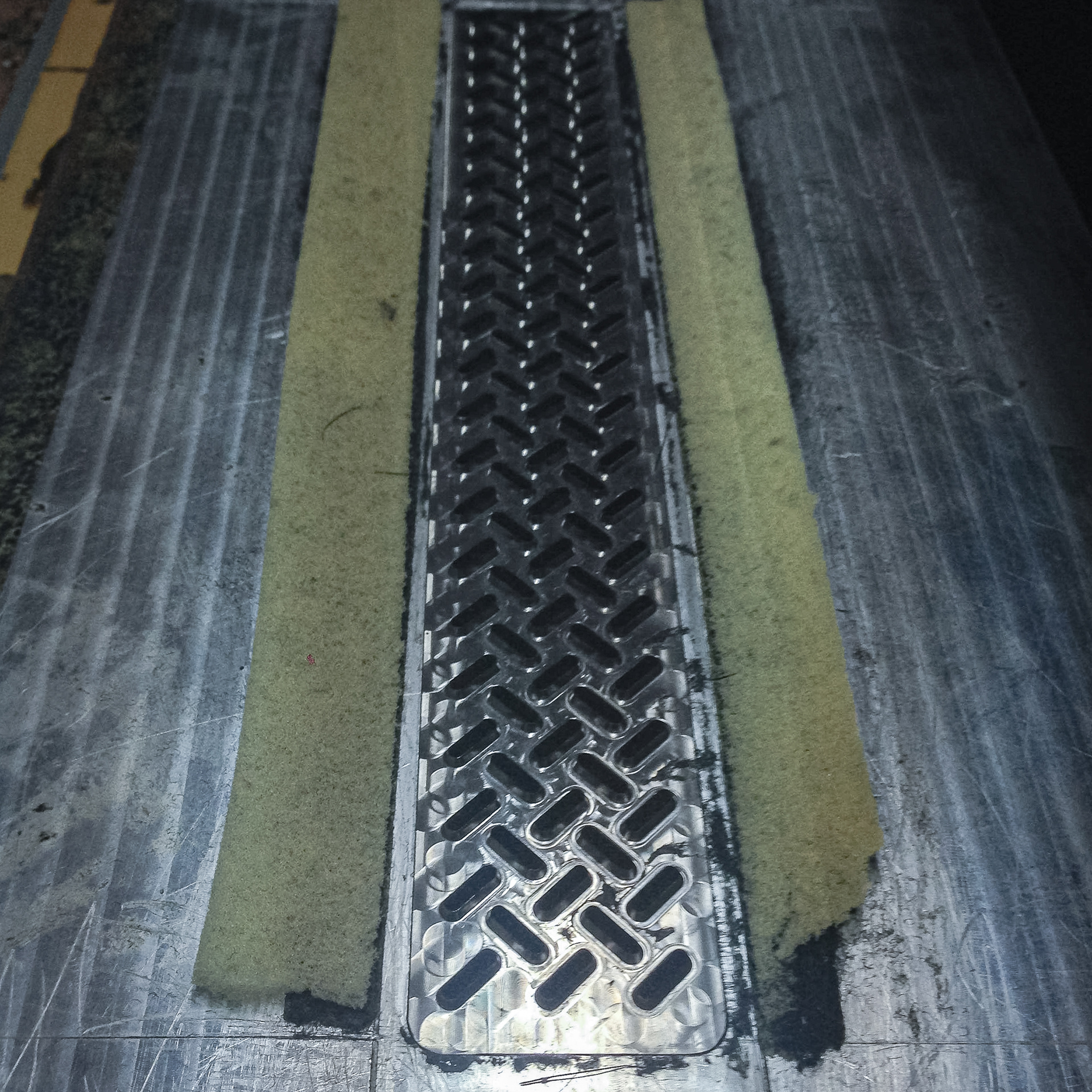 Perforation die-cut tool
